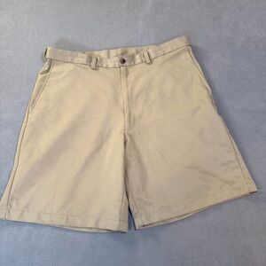 Haggar Men’s Khaki Dress/Golf Shorts-Flat Front/Hidden Expandable Waist-Size 38